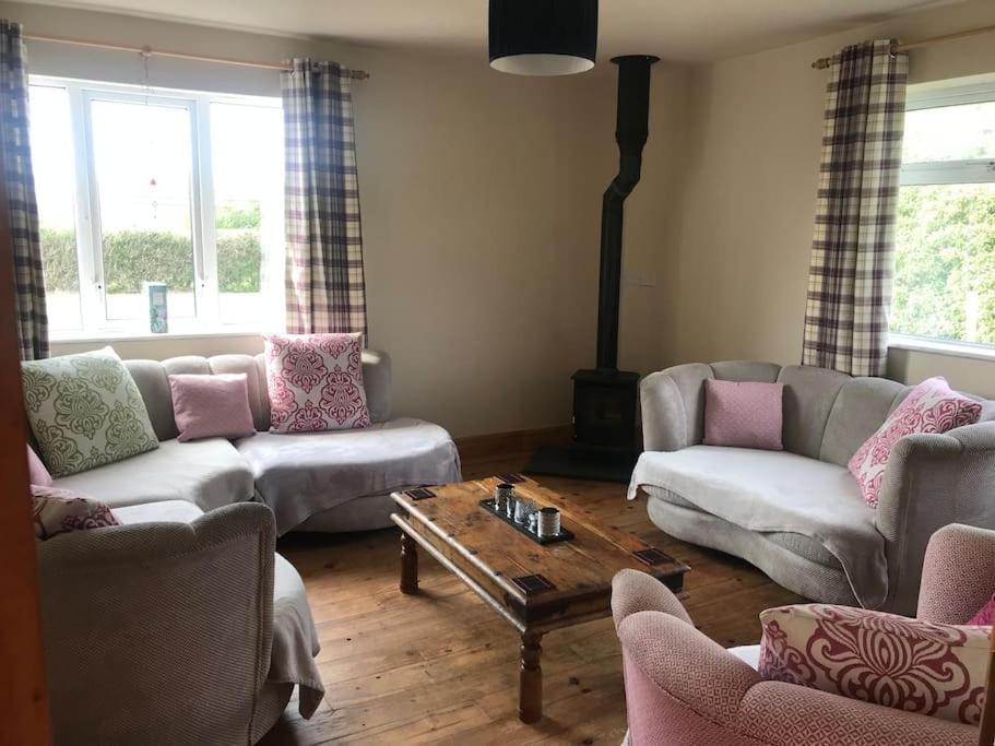 Willa Rosie'S Pad Louisburgh Zewnętrze zdjęcie